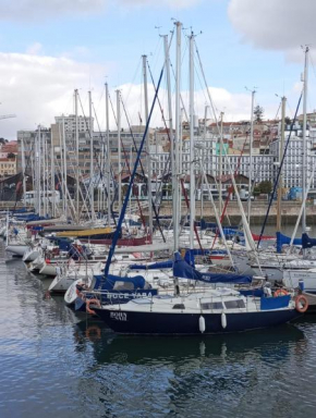 Lisbon Cosy Boat